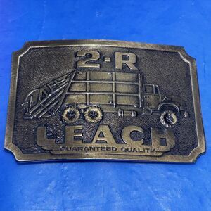 Leach 2R Packmaster Garbage Truck Vintage Brass Belt Buckle Oshkosh Wi